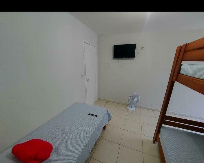 标准间, Udi Hostel Hospedaria Economica