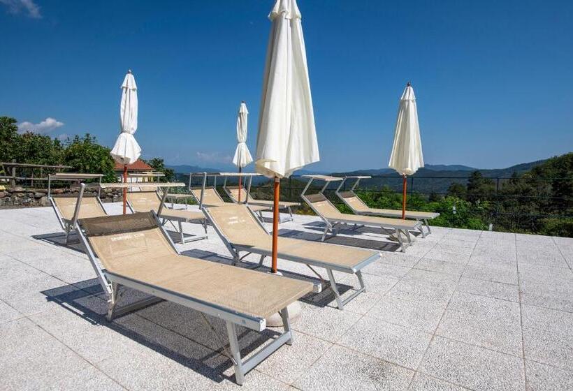 غرفة قياسية ثلاثية, 202   Camera Mansardata Tra Le Cinque Terre E Portofino   Residence Cherry House