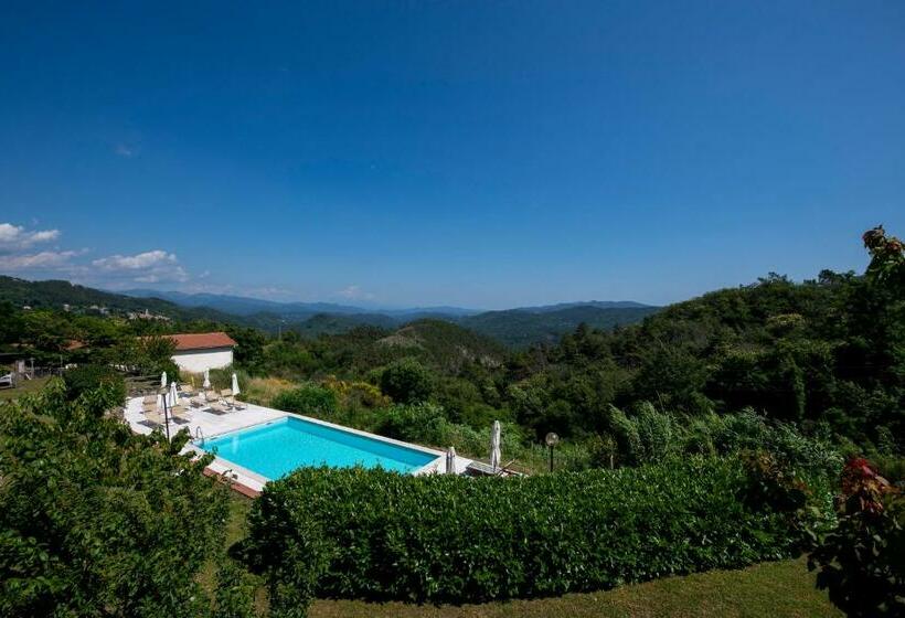 غرفة قياسية ثلاثية, 202   Camera Mansardata Tra Le Cinque Terre E Portofino   Residence Cherry House