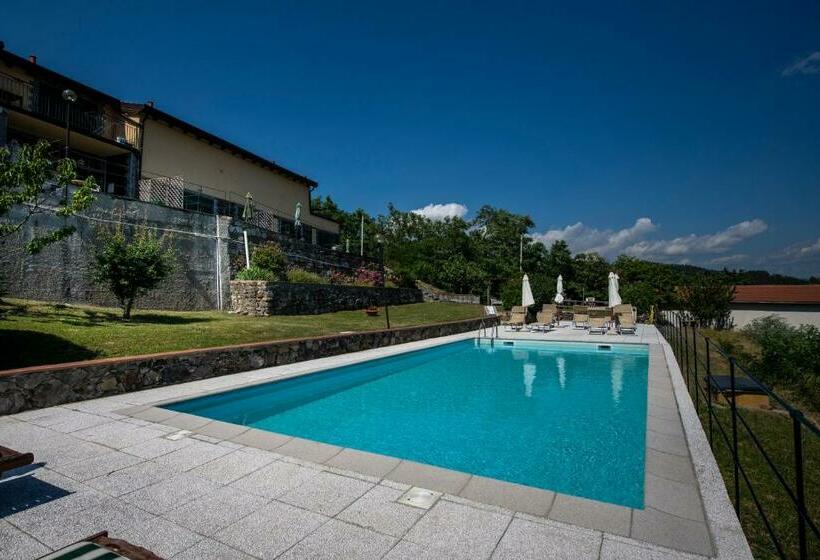 غرفة قياسية ثلاثية, 202   Camera Mansardata Tra Le Cinque Terre E Portofino   Residence Cherry House