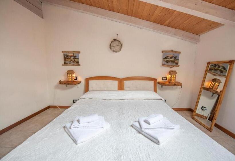 标准三人间, 202   Camera Mansardata Tra Le Cinque Terre E Portofino   Residence Cherry House