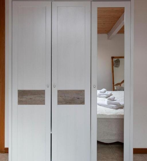 غرفة قياسية ثلاثية, 202   Camera Mansardata Tra Le Cinque Terre E Portofino   Residence Cherry House