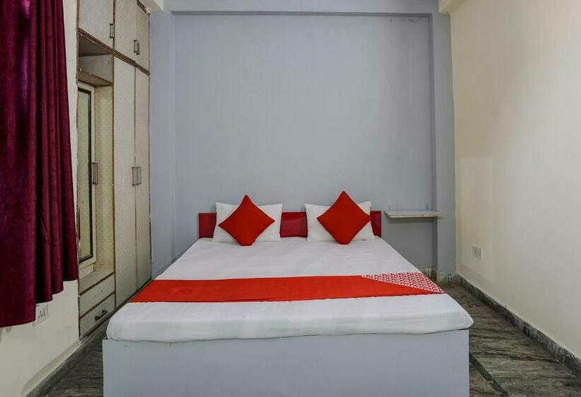 三人经典房间, Super Hotel O Sai Residency