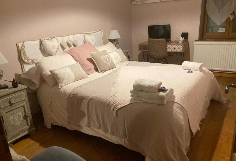 Номер Стандарт Вид на Сад, La Maison D Ivona