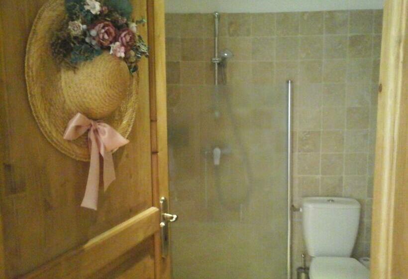 חדר סטנדרט נוף לבריכה, La Maison De Campagne