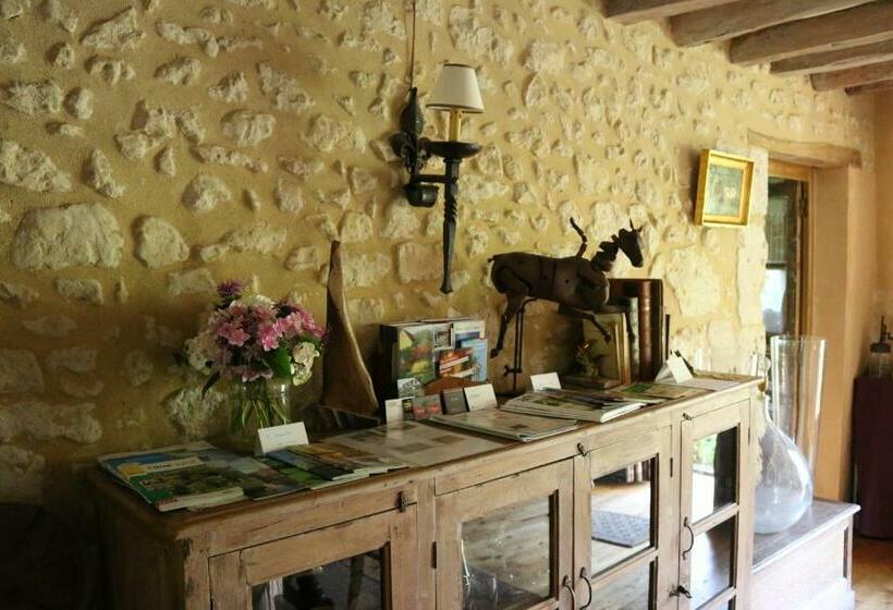 Стандартный Номер Кровать Кинг, Le Bourgis