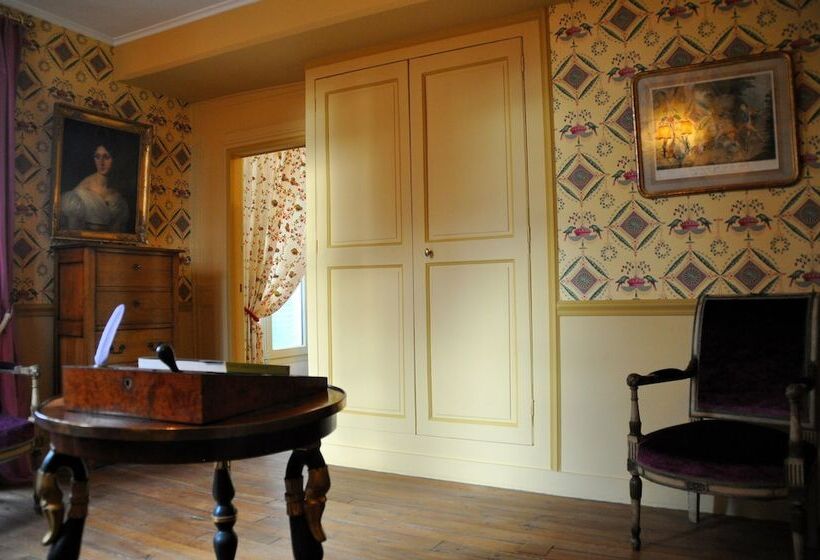 جناح ديلوكس, Particulier La Gobine