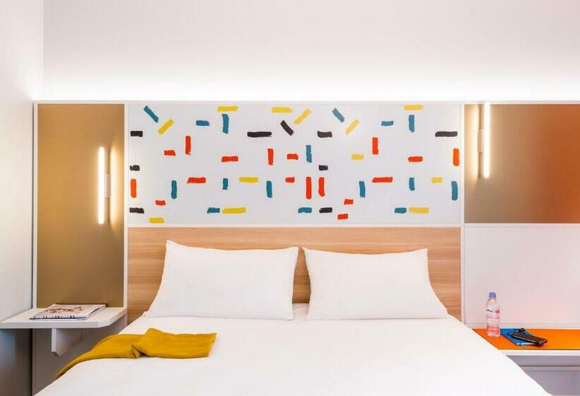 Номер Стандарт, Ibis Styles Guyancourt Versailles