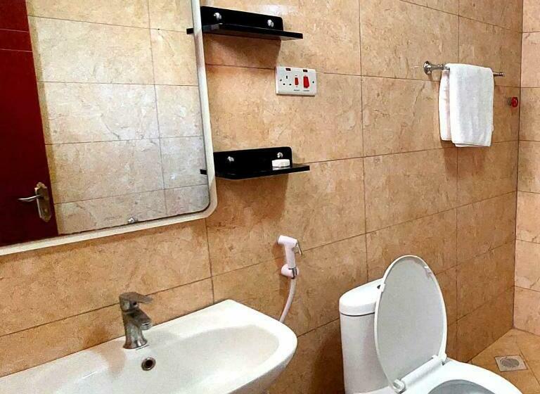 Cameră Standard, Juba Landmark