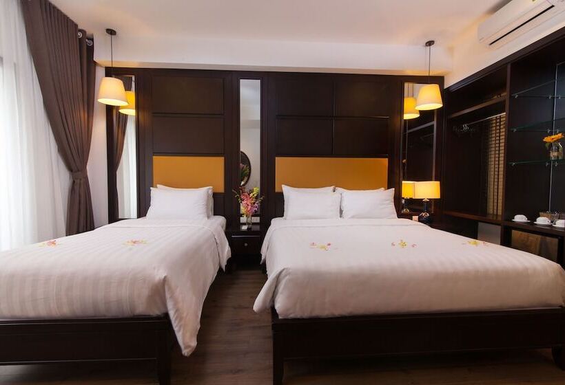 اتاق خانوادگی, Le Grand Hanoi   The Classic