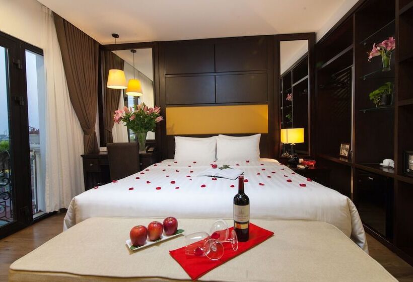 اتاق استاندارد تودرتو, Le Grand Hanoi   The Classic