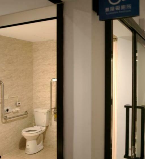 اتاق استاندارد با سرویس بهداشتی مشترک, Lütel Hotel Xpark Gloria Outlets Shin Kong Cinemas