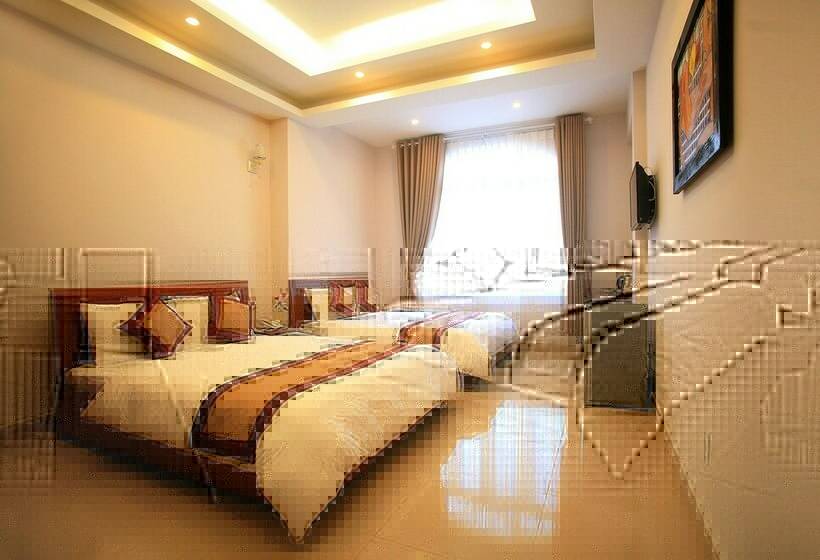 Standard Quadruple Room, Ngoc Trai Vang