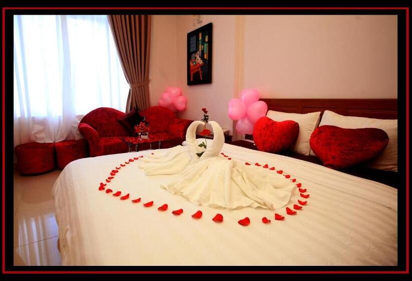 Standard Room King Size Bed, Ngoc Trai Vang