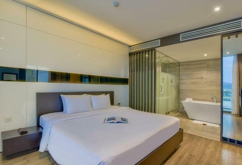 سوییت, Poseidon Nha Trang