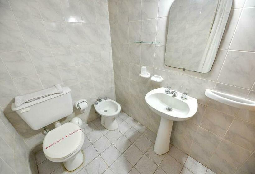 Номер Стандарт Индивидуальный, Simón