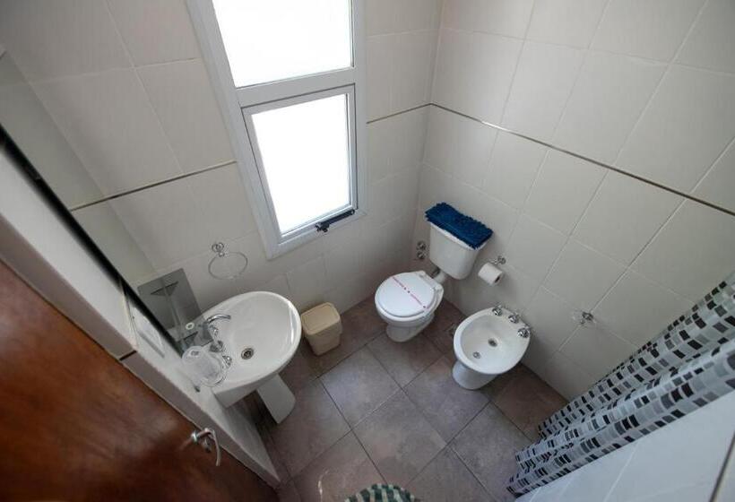 Номер Стандарт, Simón