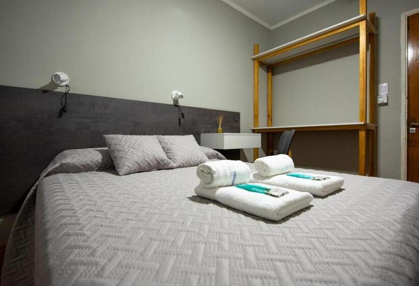 Номер Стандарт, Simón