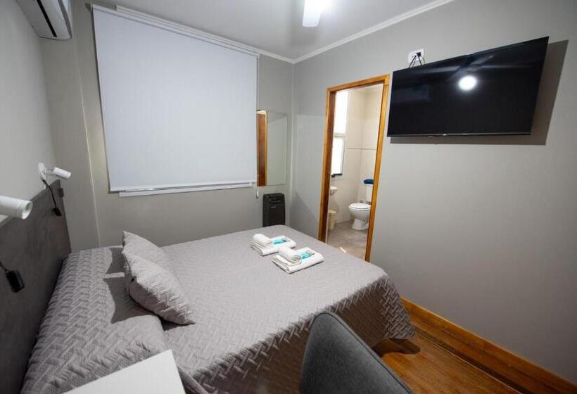 Номер Стандарт, Simón