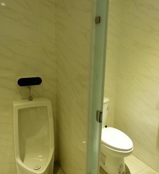 اتاق استاندارد یک تخته با سرویس بهداشتی مشترک, Lütel Hotel Xpark Gloria Outlets Shin Kong Cinemas