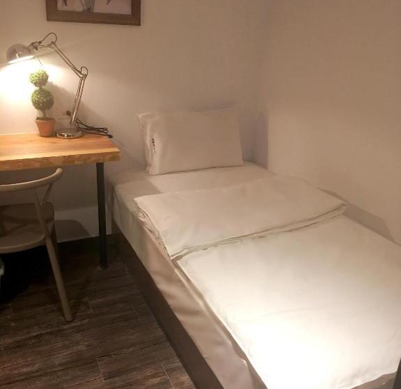 اتاق استاندارد یک نفره, Lütel Hotel Xpark Gloria Outlets Shin Kong Cinemas