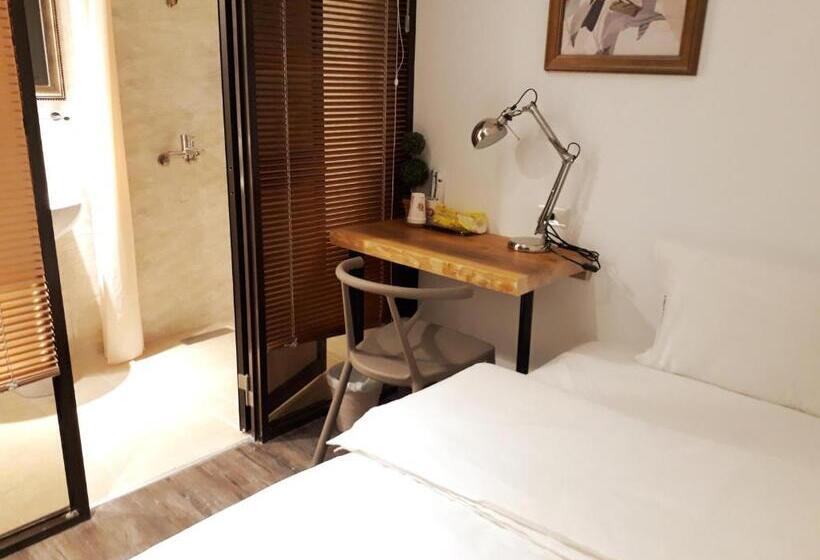 اتاق استاندارد یک نفره, Lütel Hotel Xpark Gloria Outlets Shin Kong Cinemas