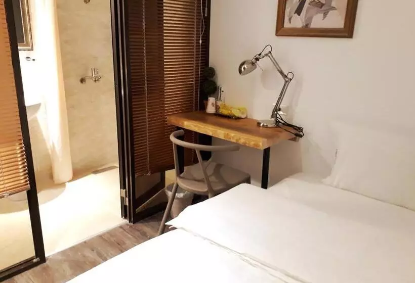 اتاق استاندارد یک نفره, Lütel Hotel Xpark Gloria Outlets Shin Kong Cinemas