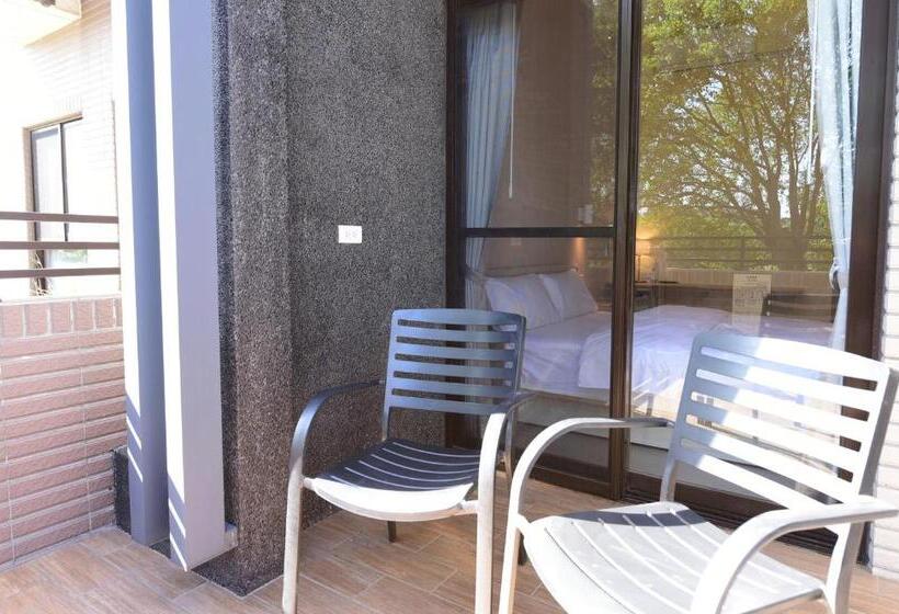 اتاق استاندارد با سرویس بهداشتی مشترک, Lütel Hotel Xpark Gloria Outlets Shin Kong Cinemas