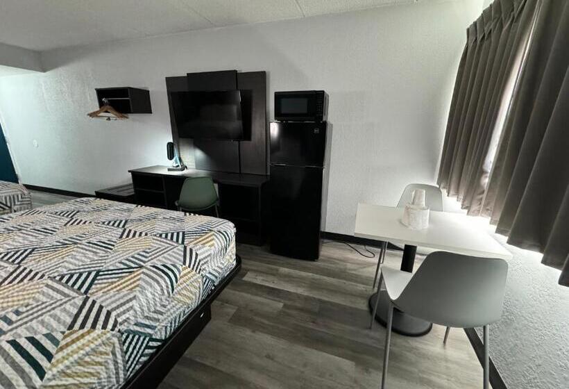 스탠다드 룸 킹사이즈 침대, Studio 6 Suites East Syracuse Airport