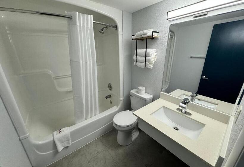 디럭스 룸, Studio 6 Suites East Syracuse Airport