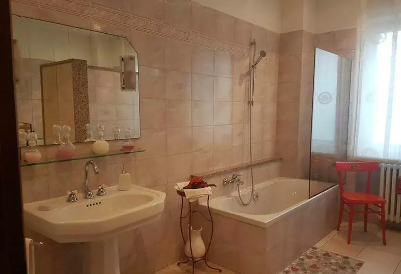 اتاق استاندارد, B&b La Crota
