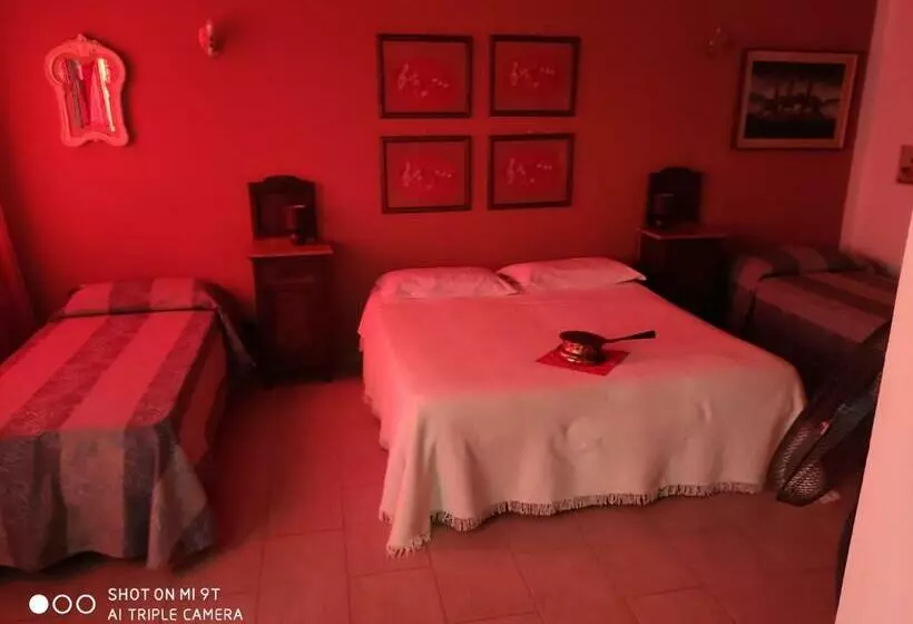 اتاق استاندارد چهار تخته, B&b La Crota