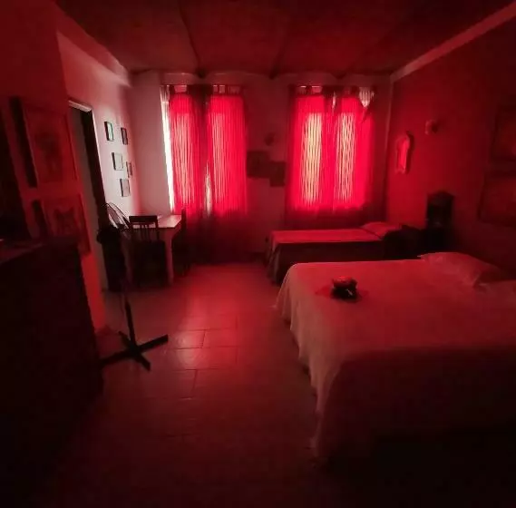 اتاق استاندارد چهار تخته, B&b La Crota
