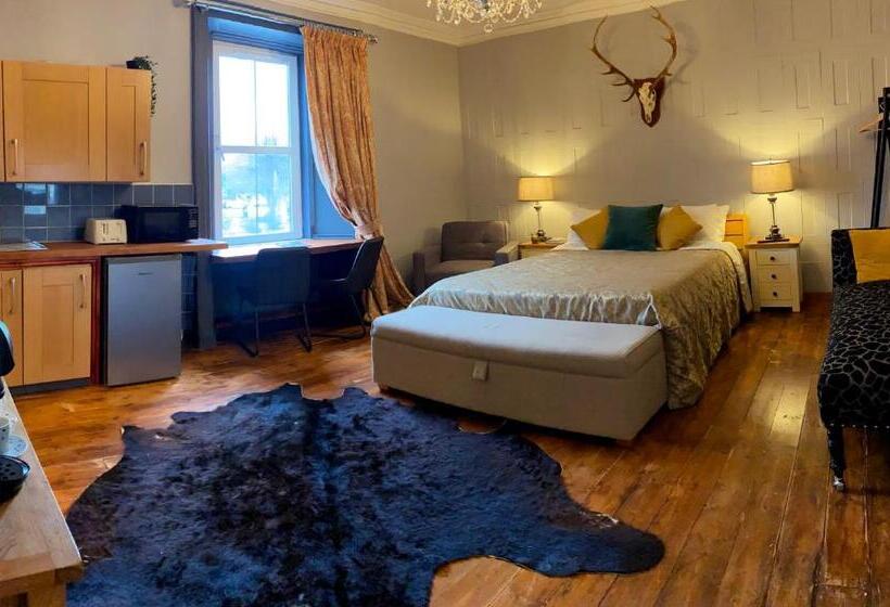 Номер Стандарт Трехместный, Red Lion, Coorie Inn