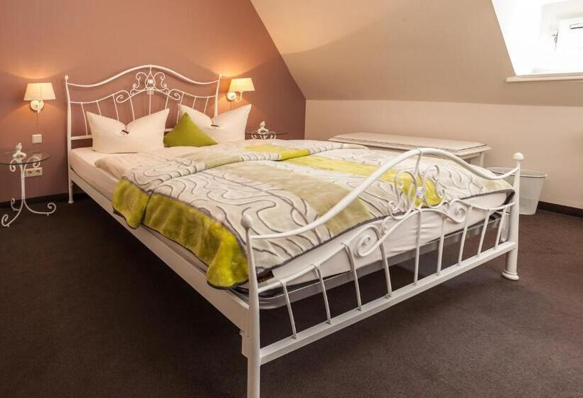 חדר סטנדרט, Altstadt