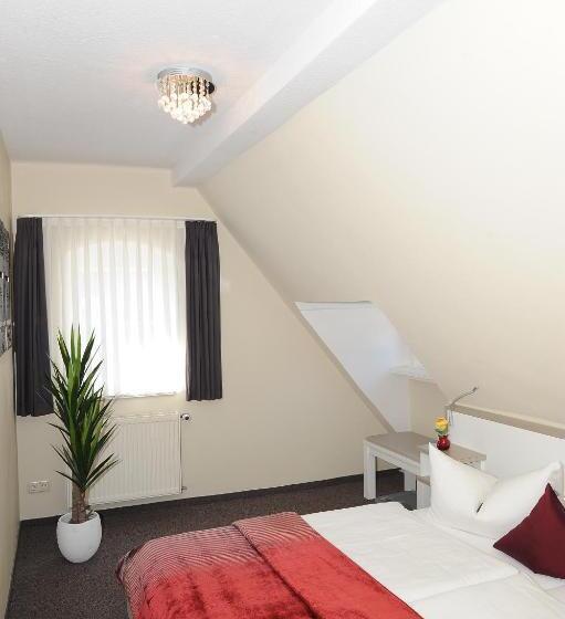 חדר קומפורט, Altstadt