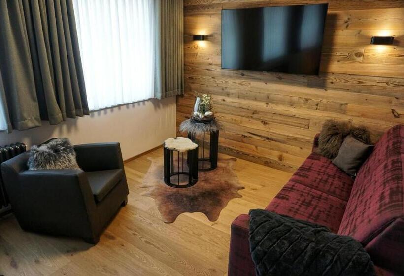 סוויטת ג'וניור, Altstadt