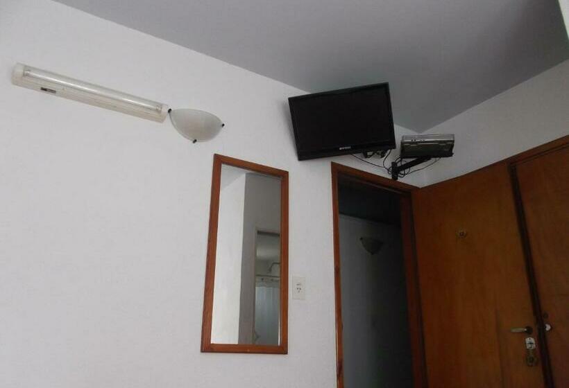 Standaard Driepersoonskamer, Barracuda