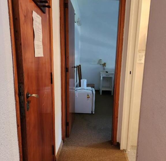 Familiekamer, Barracuda