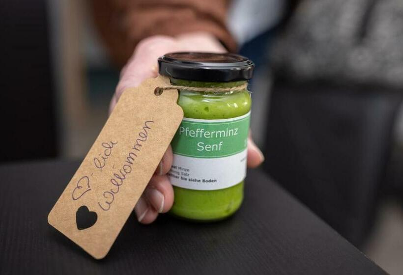 标准单人间, Ehlers