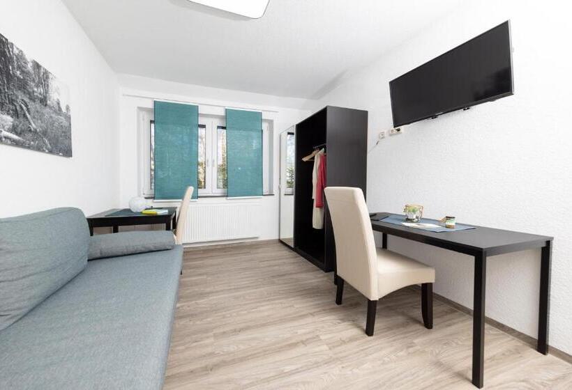 四人标准间, Ehlers