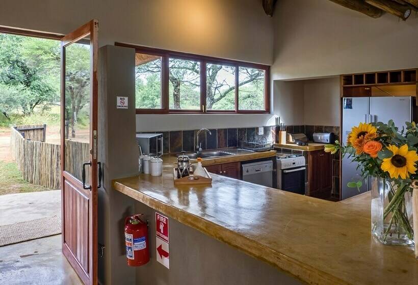 וילה עם 4 חדרי שינה, Finfoot Lake Reserve By Dream Resorts