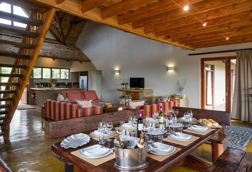 ビラ４ベッドルーム, Finfoot Lake Reserve By Dream Resorts