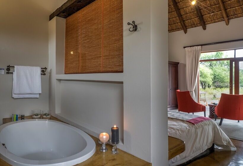 וילה עם 4 חדרי שינה, Finfoot Lake Reserve By Dream Resorts