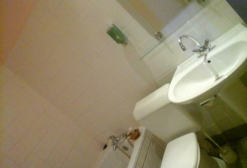 חדר סטנדרט עם מיטת קינג, Hôtel De L Horloge