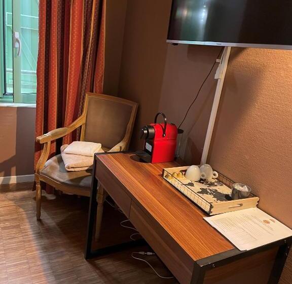 חדר דלוקס, Hôtel De L Horloge