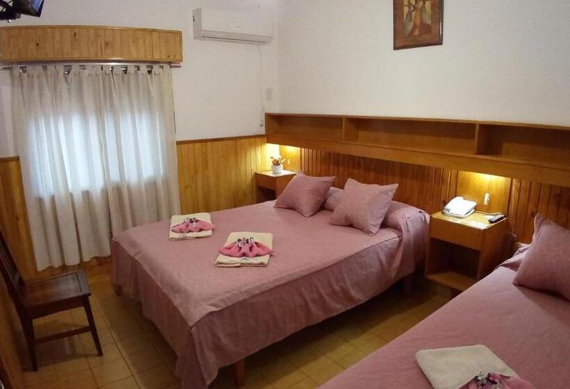 Lüks Üç Kişilik Oda, Ideal