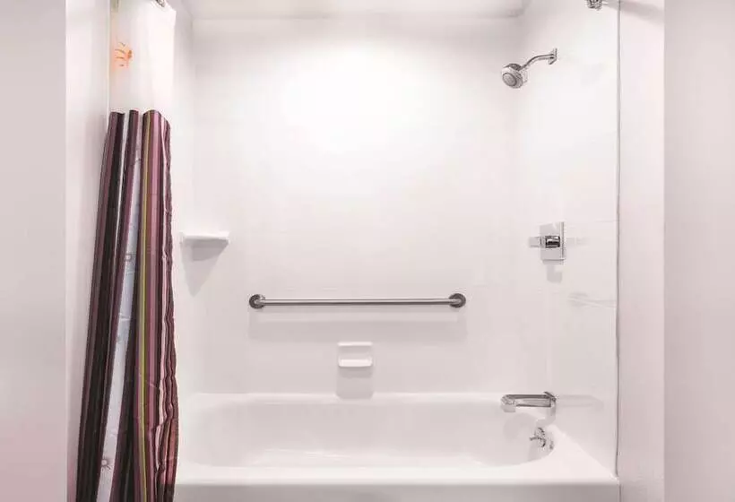 デラックススイート, La Quinta By Wyndham Cleveland Tn