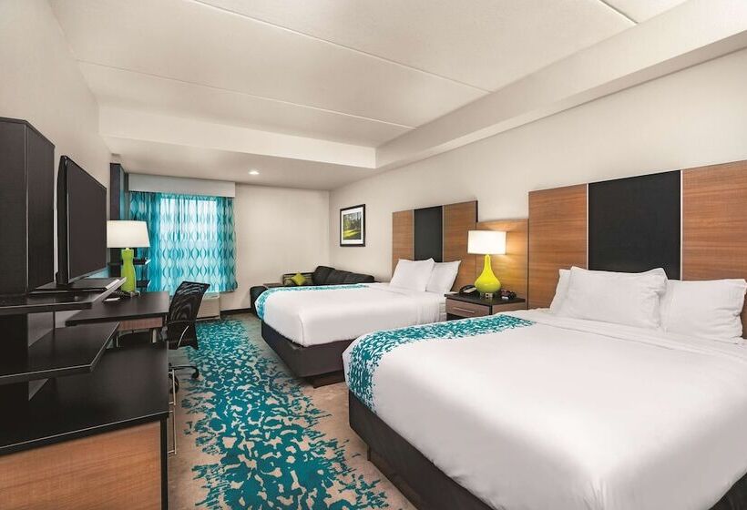 豪华套房, La Quinta By Wyndham Cleveland Tn