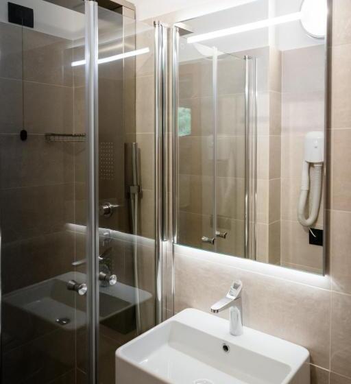 חדר סטנדרט, La Scottiglia E Ristorante